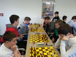 Partyzánská vpravo.