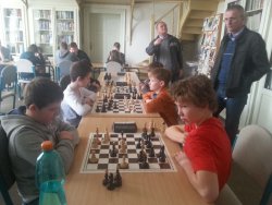 Nejblíže na fotce zleva Hurtík Matěj       ( NŠA A) vs Vašek Paulus ( Vansdorf)