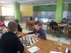 Zády Filip Draboň, čelem Vašek Paulus